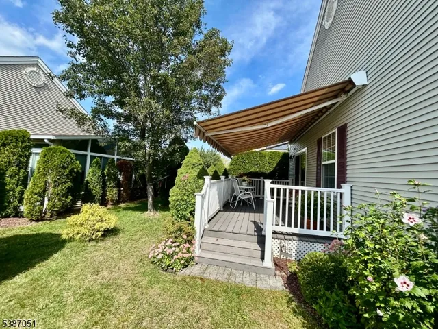 $525,000 | 14 Gascony Circle, Manchester Township, NJ 08759