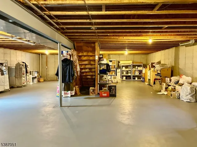 $549,000 | 14 Gascony Circle, Manchester Township, NJ 08759