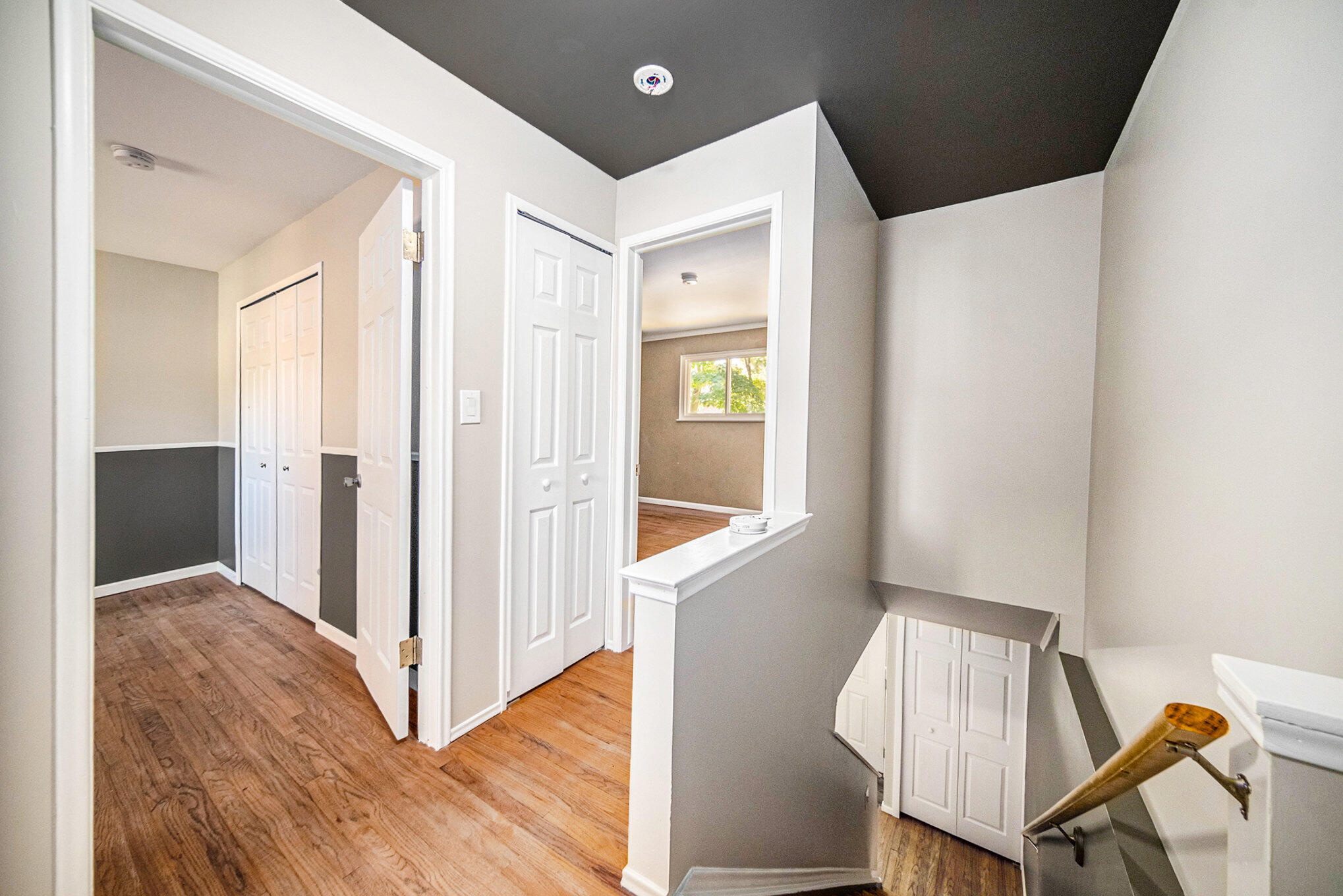 3342 Williamsburg Road Ann Arbor, MI 48108 - Photo 11 of 31 Second floor landing