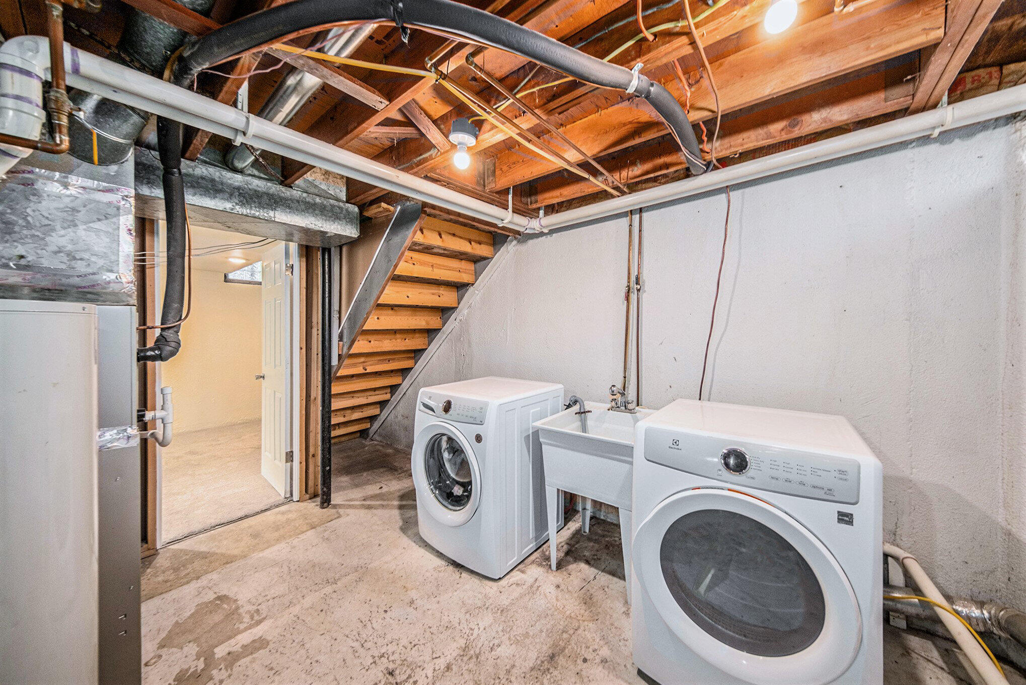 3342 Williamsburg Road Ann Arbor, MI 48108 - Photo 20 of 31 Basement utility room
