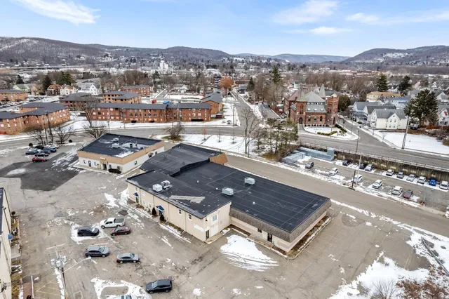 $12 | 457 State Street, Binghamton, NY 13901