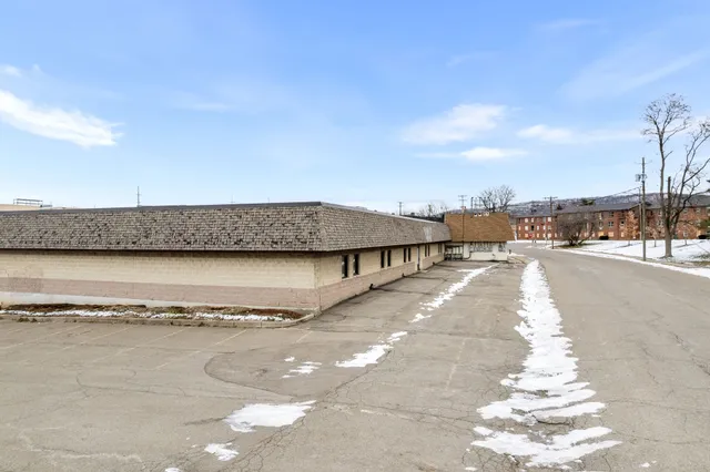 $12 | 457 State Street, Binghamton, NY 13901