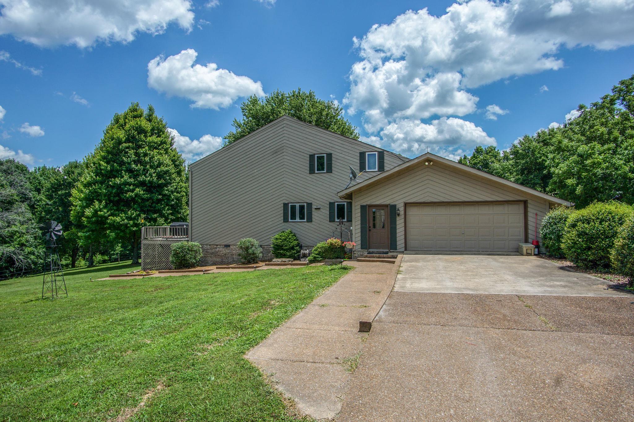 1035 Cheek Road Lewisburg, TN 37091 - Photo 2 of 30 2 car garage is insulated and has closet.