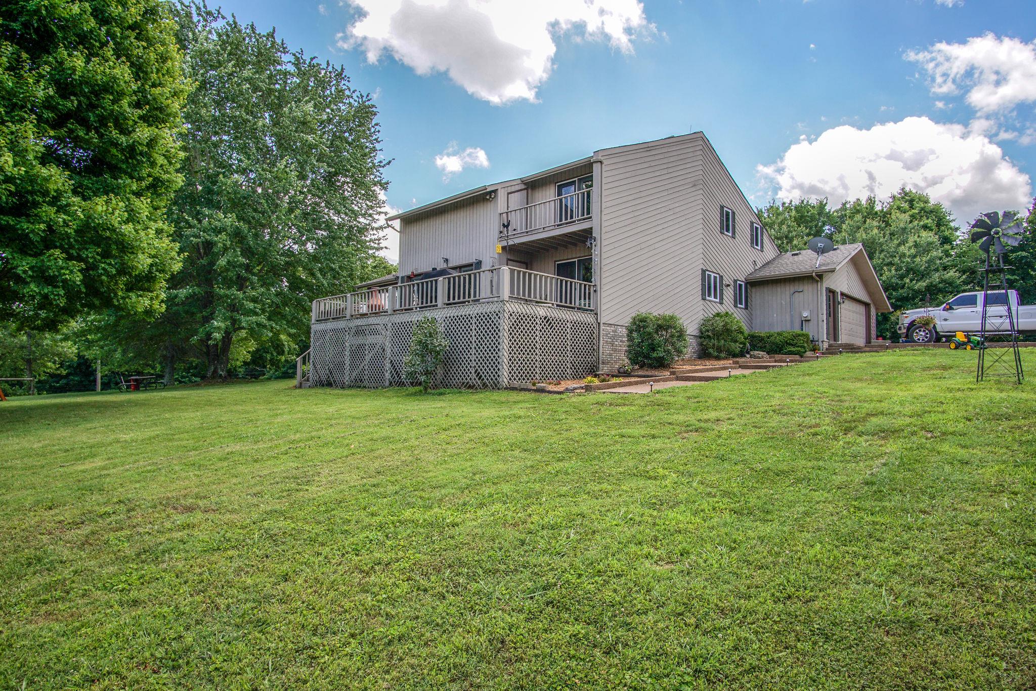 1035 Cheek Road Lewisburg, TN 37091 - Photo 3 of 30 Gallery Image 3
