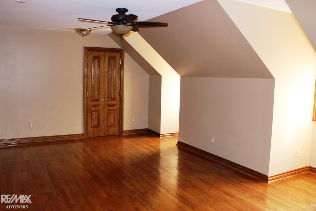 5556 Abbey Drive Rochester, MI 48306 - Photo 65 of 75 Third story bonus and gam