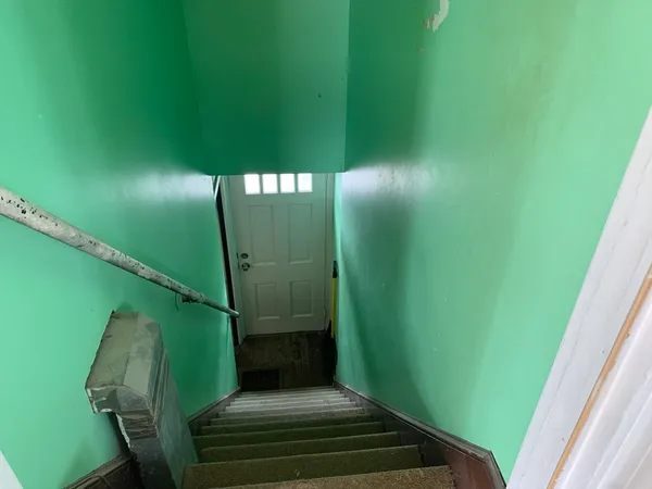 a view of entryway