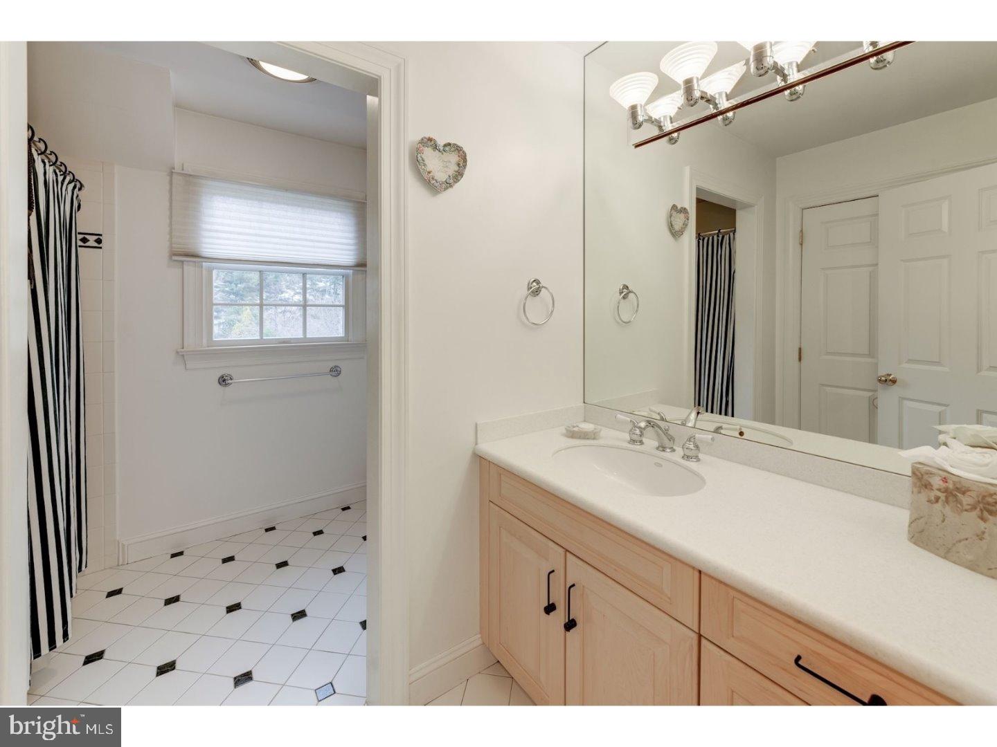 10 Leeds Road Moorestown, NJ 08057 - Photo 16 of 24