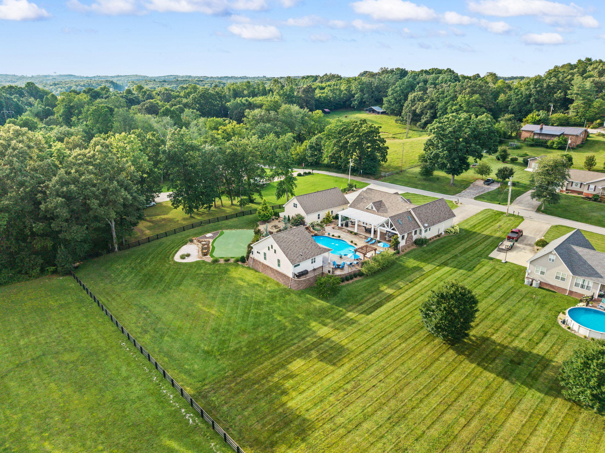283 Cotton Road Corbin, KY 40701 - Photo 13 of 55 17-web-or-mls-DJI_20260714185722_0048_D