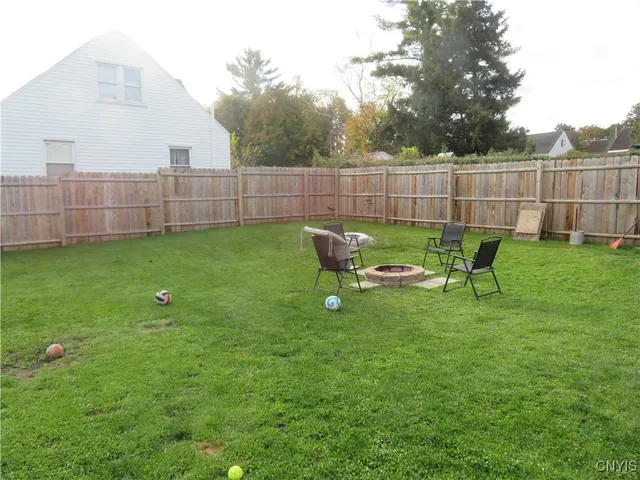 $139,900 | 2219 Highland Avenue, Whitestown, NY 13502