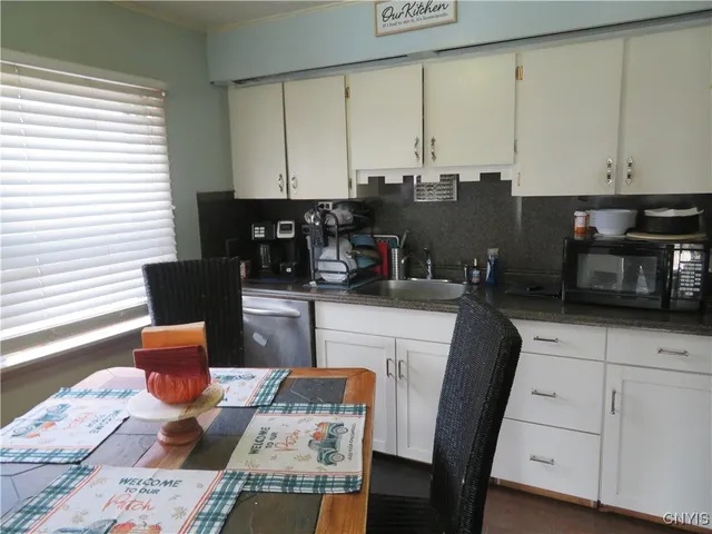 $139,900 | 2219 Highland Avenue, Whitestown, NY 13502