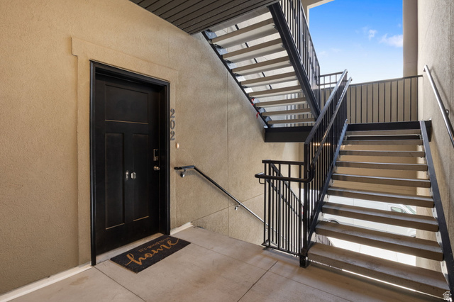 4835 Alder Drive, Unit D202 Mapleton, UT 84664 - Photo 3 of 24