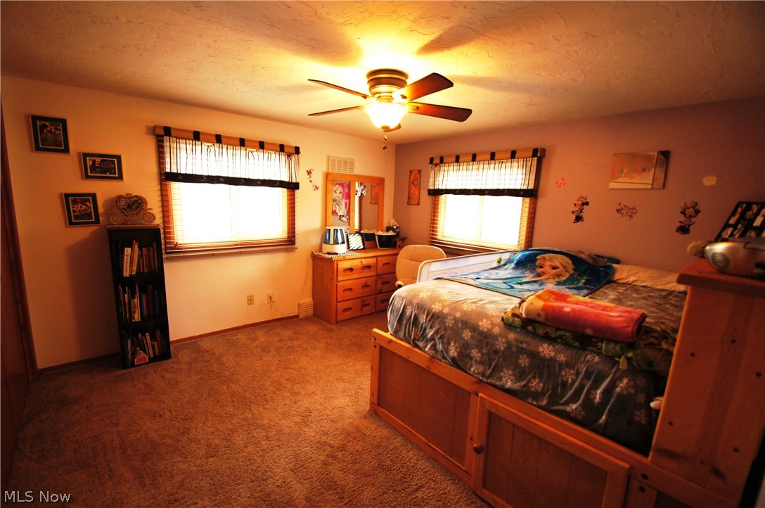 1814 Lorimer Road Cleveland, OH 44134 - Photo 17 of 24