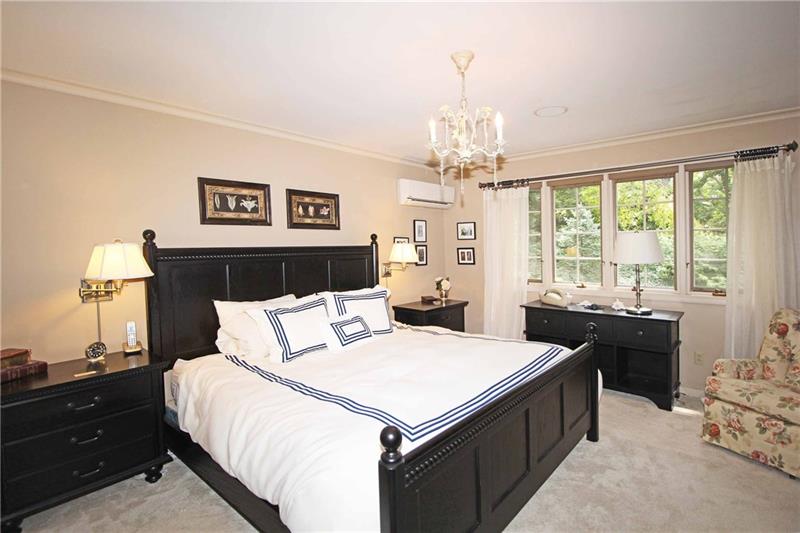 604 Harrogate Road Pittsburgh, PA 15241 - Photo 13 of 22 Gallery Image 13