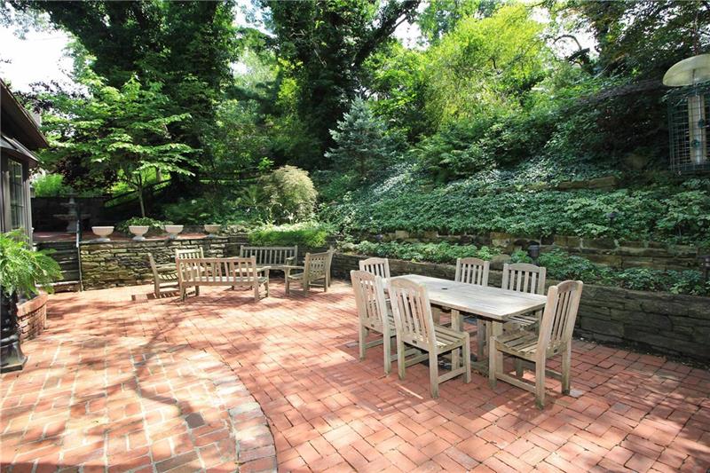 604 Harrogate Road Pittsburgh, PA 15241 - Photo 21 of 22 Gallery Image 21