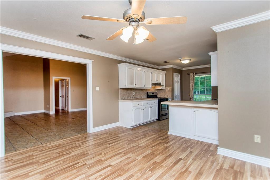 20094 Vineyard Road Hammond, LA 70401 - Photo 14 of 25 Gallery Image 14