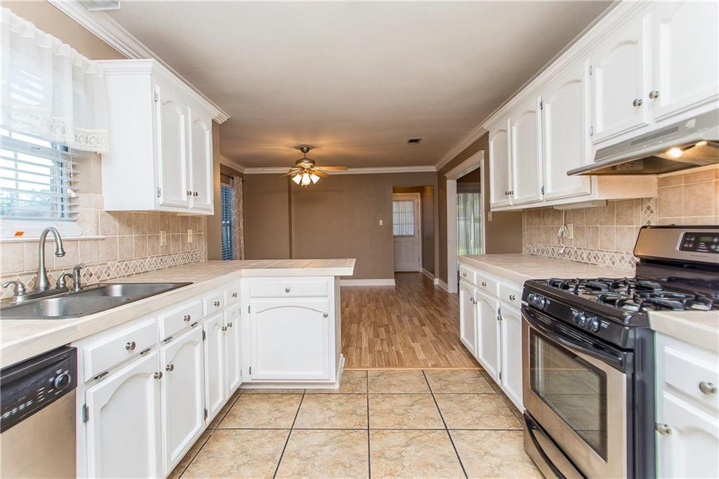 20094 Vineyard Road Hammond, LA 70401 - Photo 10 of 25 Gallery Image 10