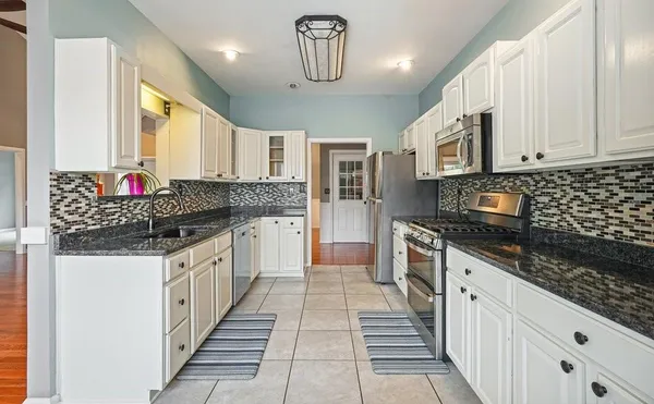 $425,000 | 85 Hickory Hills Drive, Dawsonville, GA 30534