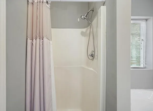 $425,000 | 85 Hickory Hills Drive, Dawsonville, GA 30534