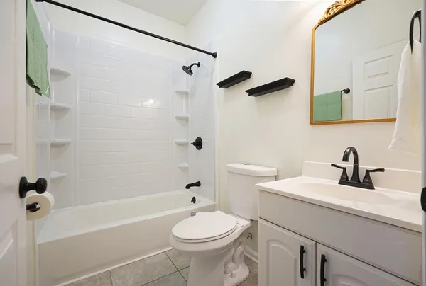 $425,000 | 85 Hickory Hills Drive, Dawsonville, GA 30534