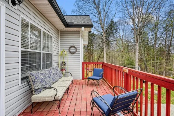 $425,000 | 85 Hickory Hills Drive, Dawsonville, GA 30534