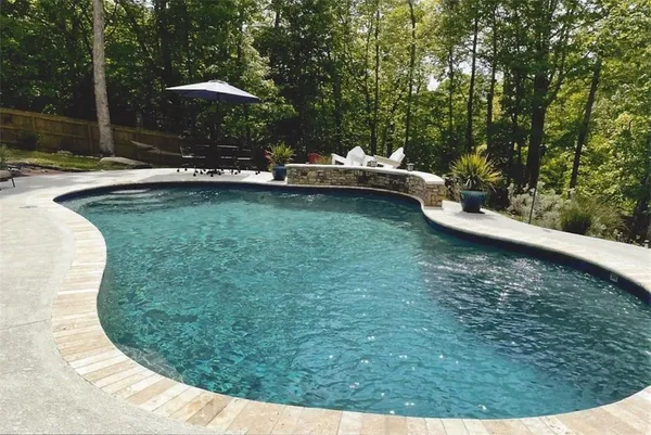 $425,000 | 85 Hickory Hills Drive, Dawsonville, GA 30534