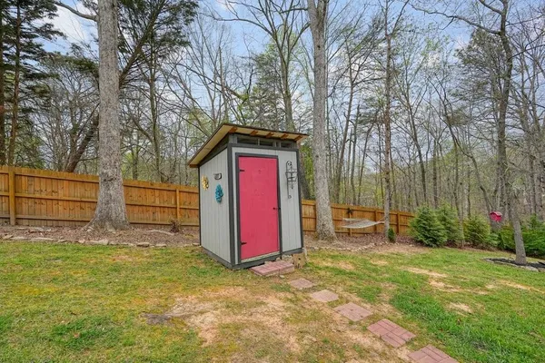 $425,000 | 85 Hickory Hills Drive, Dawsonville, GA 30534