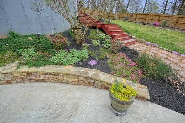 $425,000 | 85 Hickory Hills Drive, Dawsonville, GA 30534