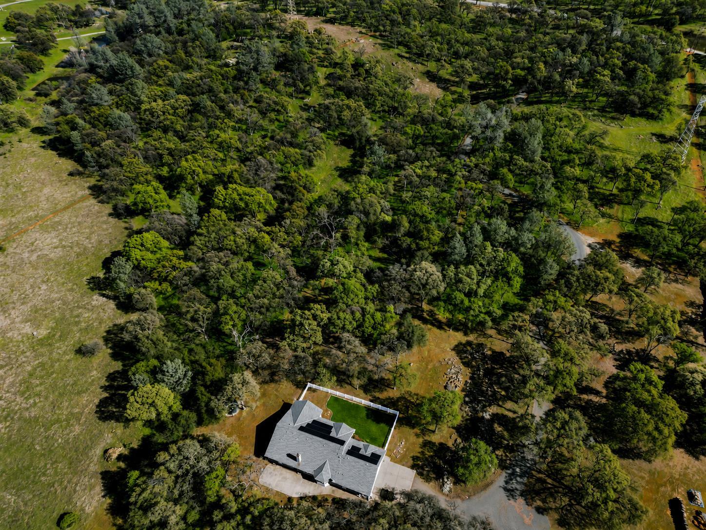 19890 Perimeter Road Grass Valley, CA 95949 - Photo 74 of 95