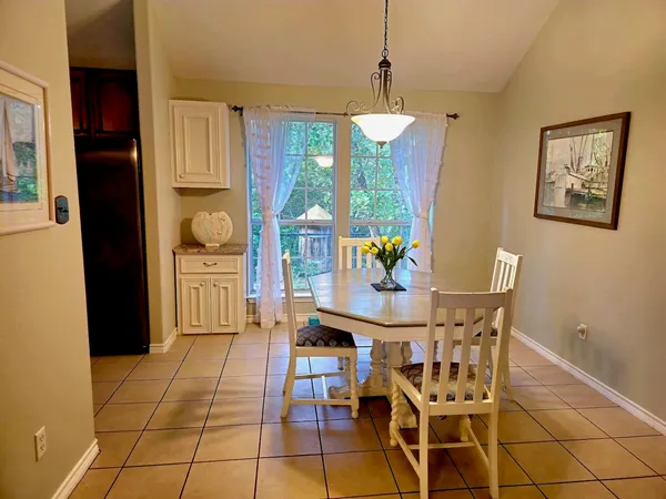 $2,450 | 199 Ulupau Circle, Bastrop, TX 78602