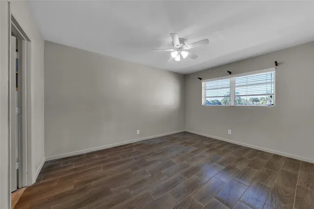 $2,050 | 2201 Northeast 36th Street, Unit 205, Lighthouse Point, FL 33064