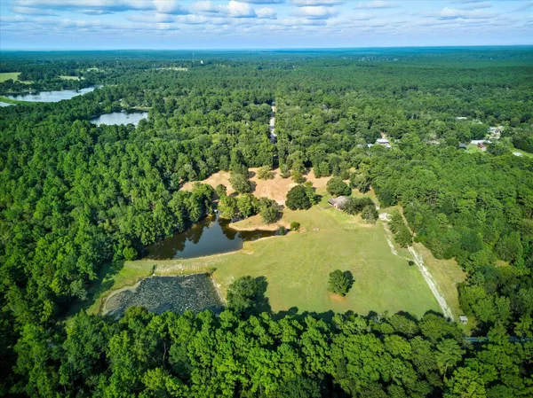 $690,000 | 101 Merino Drive, Huntsville, TX 77340