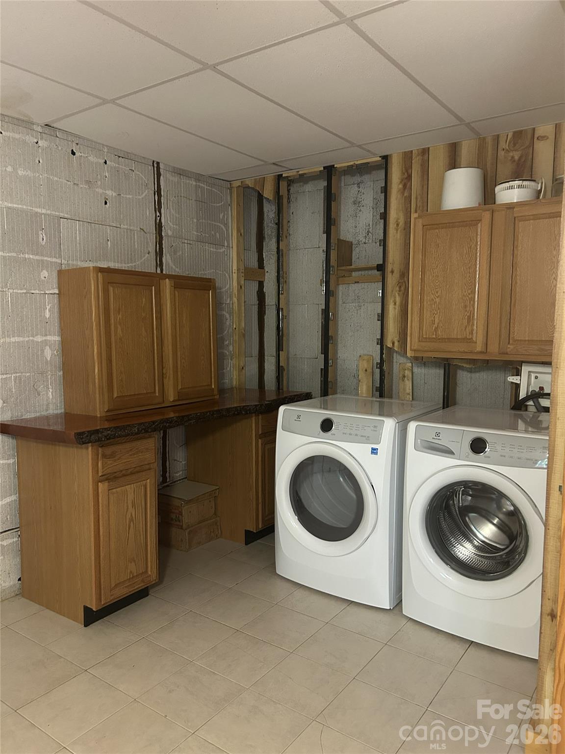 2051 Sutton Spring Road York, SC 29745 - Photo 31 of 47 a utility room with dryer and washer
