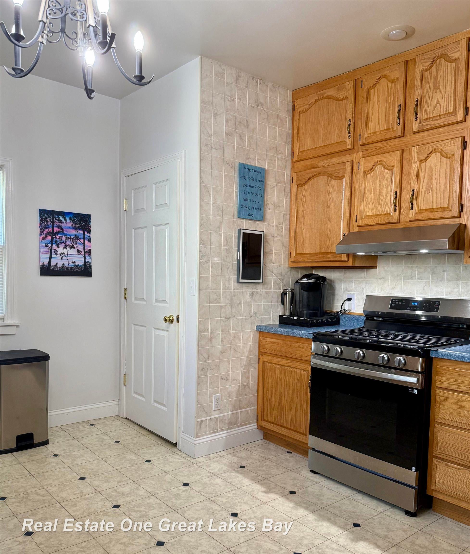 2127 3rd Street Bay City, MI 48708 - Photo 9 of 29 Gallery Image 9