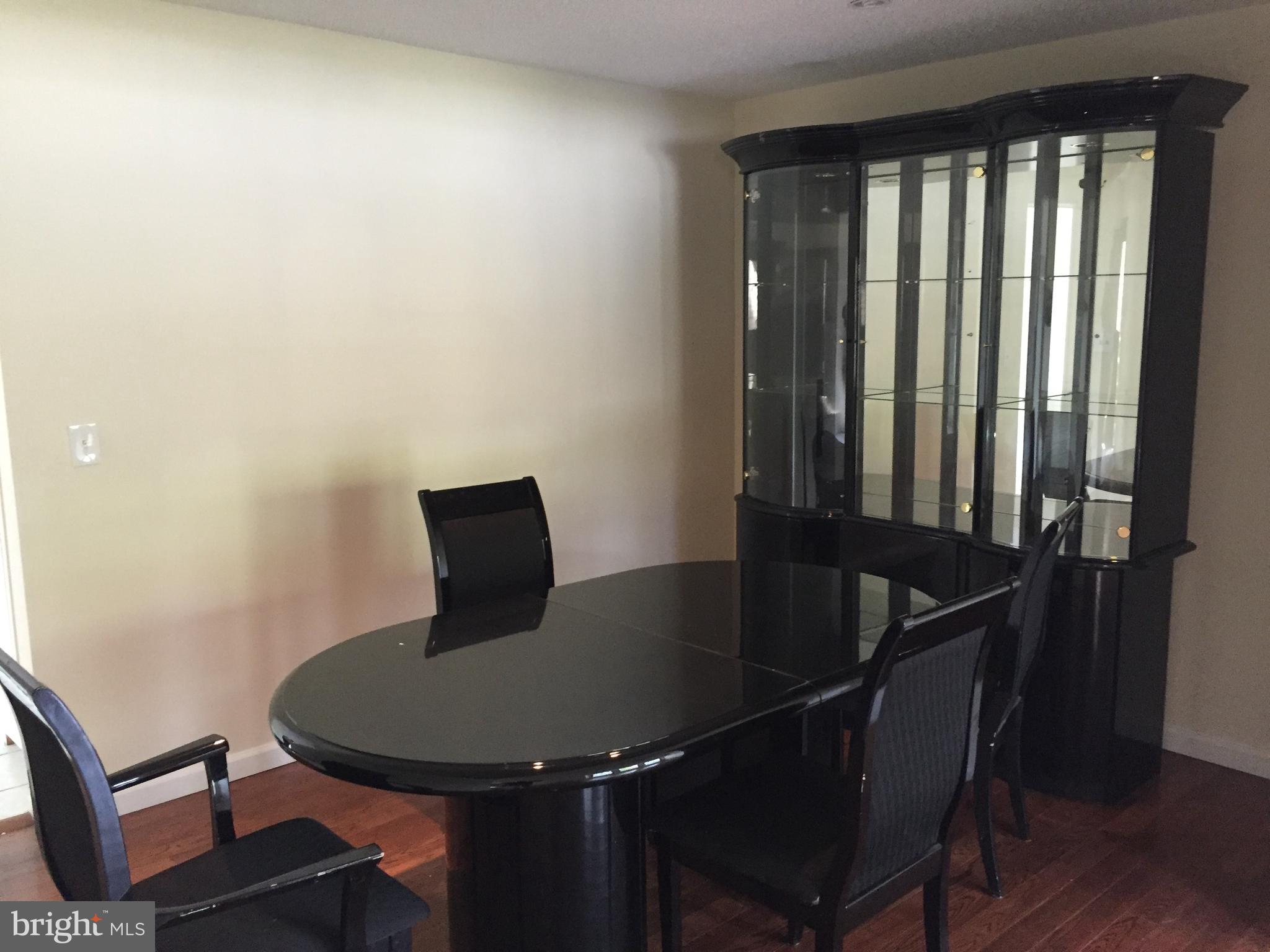 917 Jamestown Road East Windsor, NJ 08520 - Photo 3 of 14