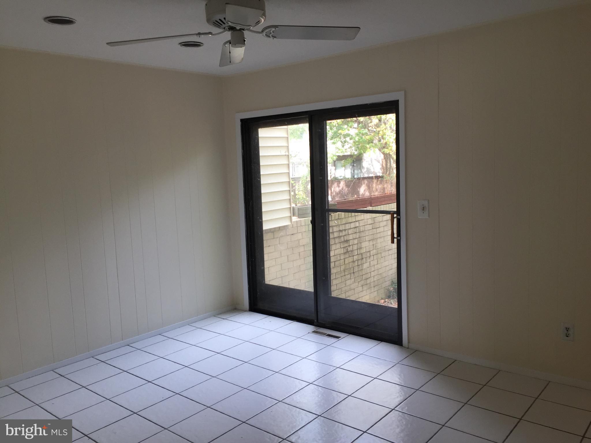 917 Jamestown Road East Windsor, NJ 08520 - Photo 6 of 14