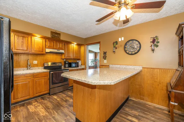 $200,000 | 60 Dunn Drive, Mooresville, IN 46158