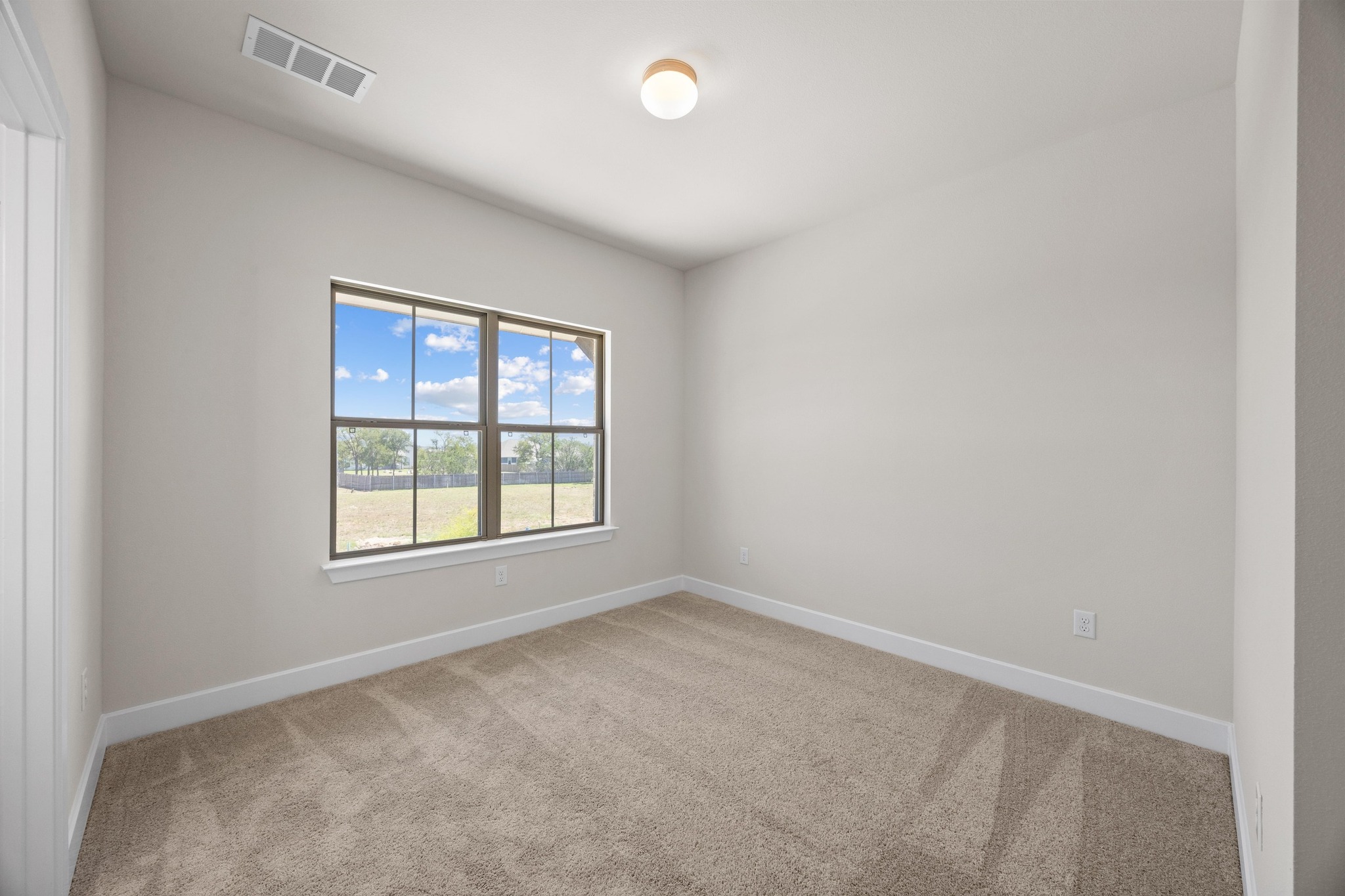 129 Emerald Grv Drive Georgetown, TX 78633 - Photo 22 of 34