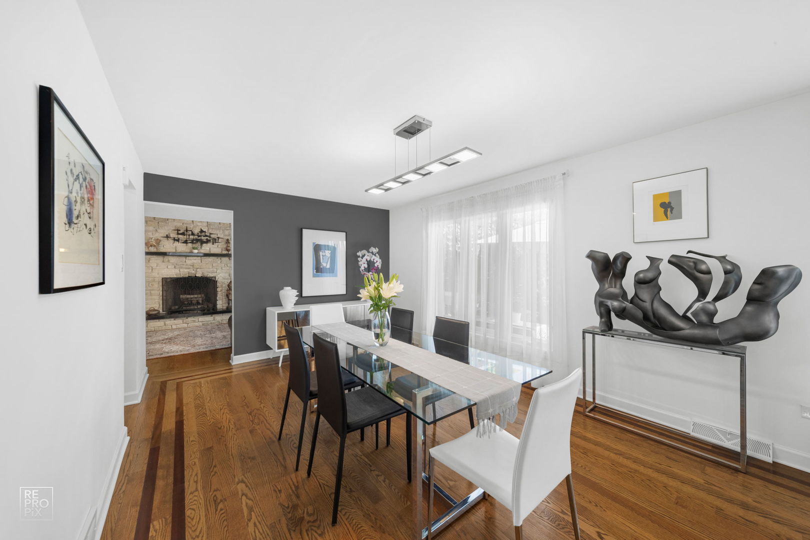 405 Greenwood Road Glenview, IL 60025 - Photo 11 of 40 Gallery Image 11