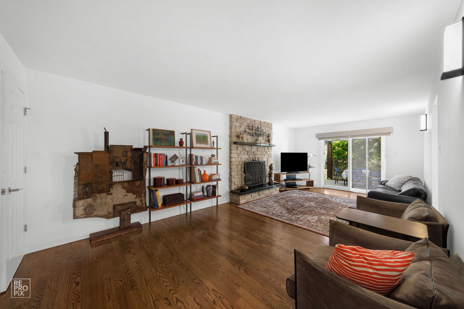 405 Greenwood Road Glenview, IL 60025 - Photo 22 of 40 Gallery Image 22