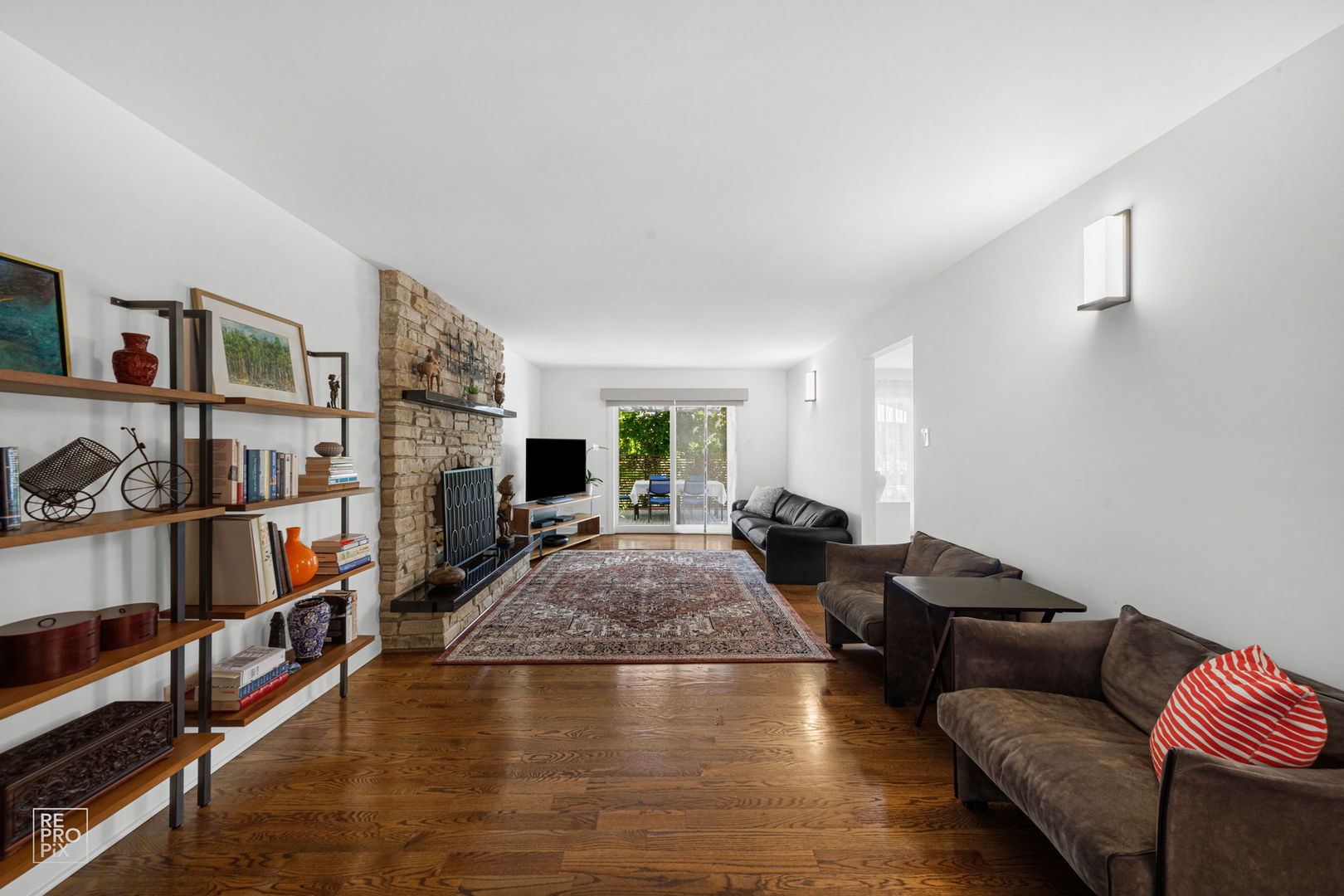 405 Greenwood Road Glenview, IL 60025 - Photo 23 of 40 Gallery Image 23