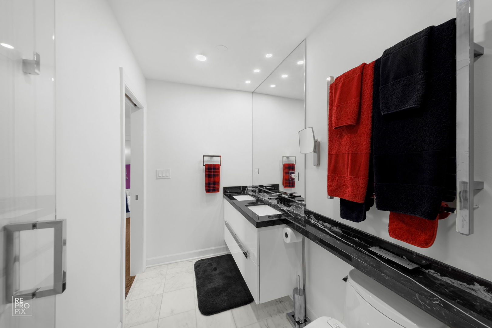405 Greenwood Road Glenview, IL 60025 - Photo 29 of 40 Gallery Image 29