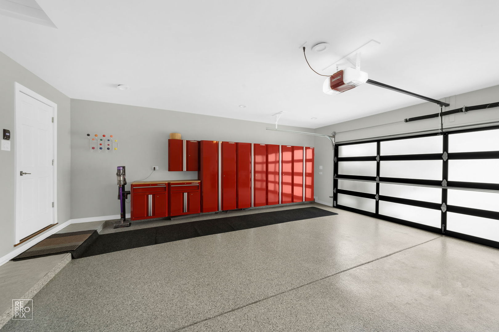 405 Greenwood Road Glenview, IL 60025 - Photo 37 of 40 Gallery Image 37