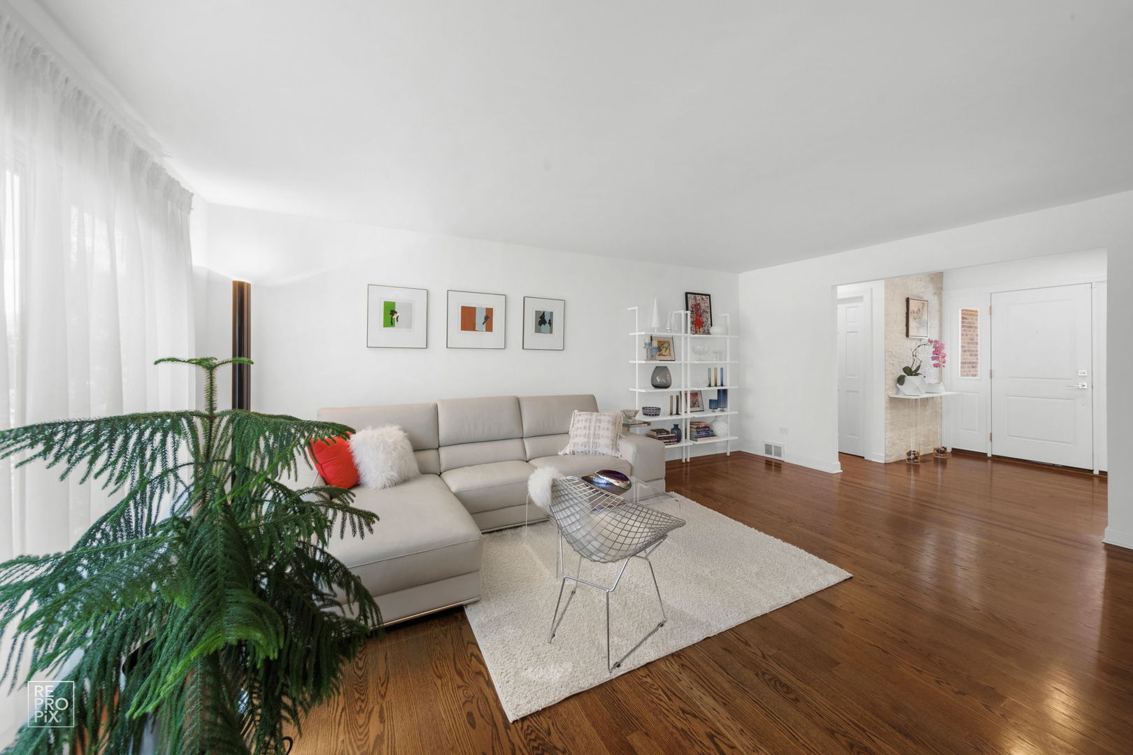 405 Greenwood Road Glenview, IL 60025 - Photo 8 of 40 Gallery Image 8