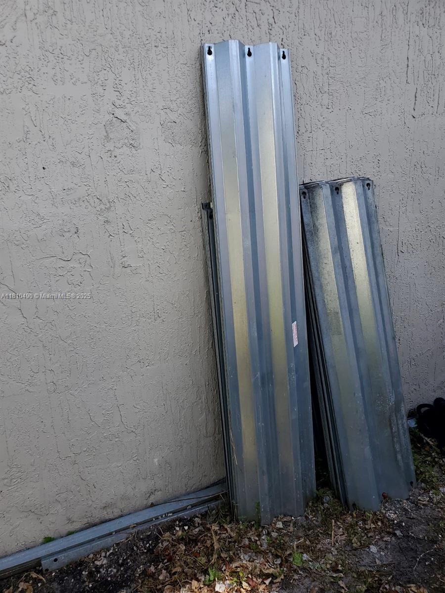 Brownsville Miami, FL 33142 - Photo 7 of 15 a view of a bathroom