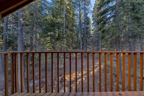 $695,000 | 14527 Christie Lane, Truckee, CA 96161