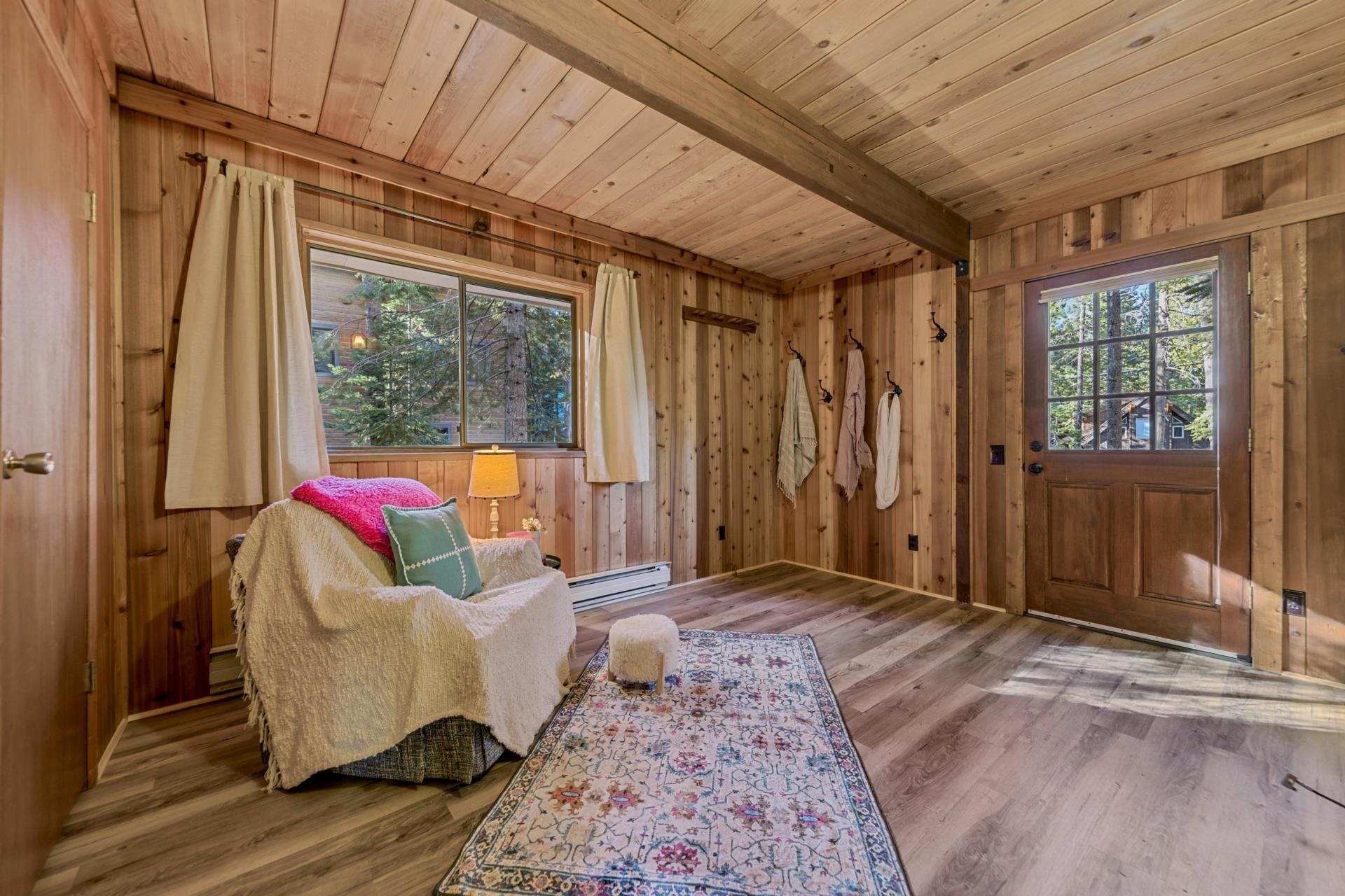 14527 Christie Lane Truckee, CA 96161 - Photo 8 of 19 a living room with furniture and a window