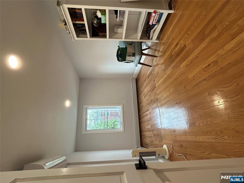 8 Virginia Street Tenafly, NJ 07670 - Photo 11 of 13