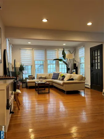 $6,000 | 8 Virginia Street, Tenafly, NJ 07670