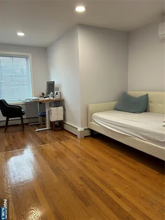 $6,000 | 8 Virginia Street, Tenafly, NJ 07670