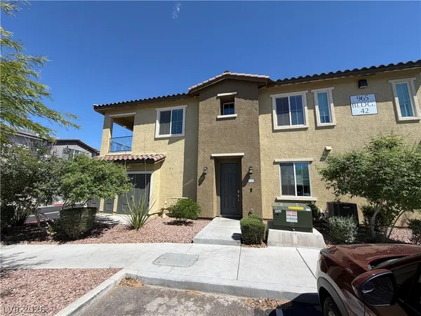 $1,750 | 965 Nevada State Drive, Unit 42202, Henderson, NV 89002